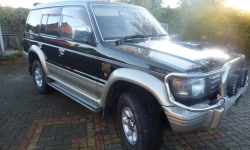 mitsubishi-pajero-2-8-td-lwb-four-wheel-drive-7-seater