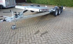 brian-james-tiltbed-transporter-car-trailer-with-2-tonne-winch-2